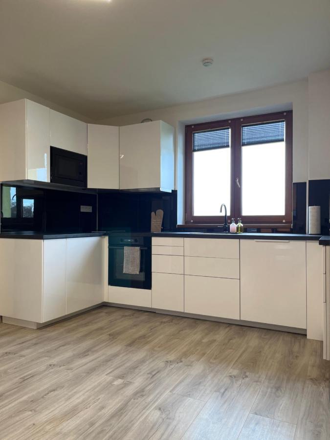 Apartment Golden Prague 78 Vestec  エクステリア 写真