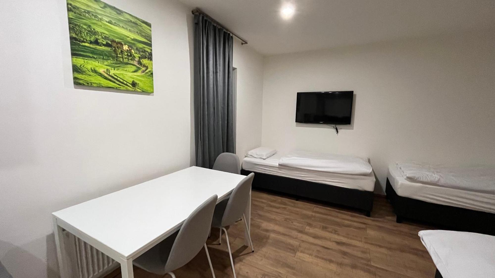 Apartment Golden Prague 78 Vestec  エクステリア 写真