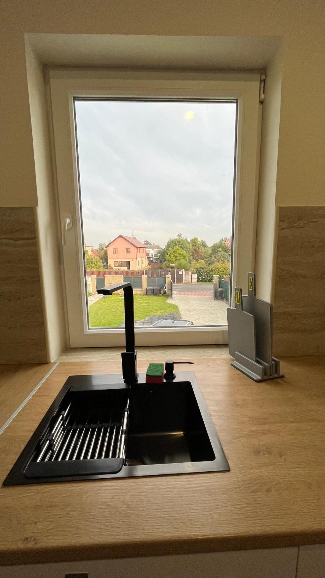 Apartment Golden Prague 78 Vestec  エクステリア 写真